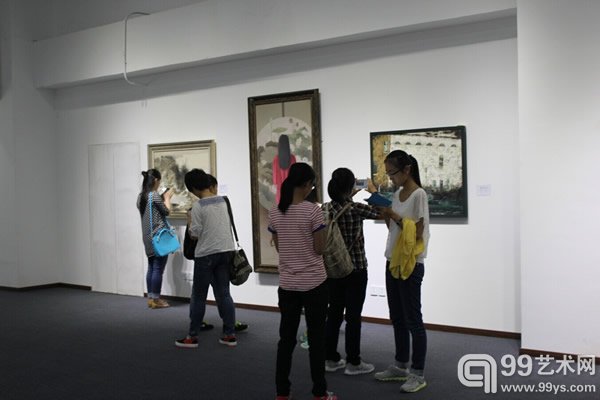 南京国际美术展预展现场