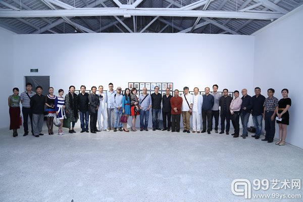 庞大的开幕嘉宾阵容