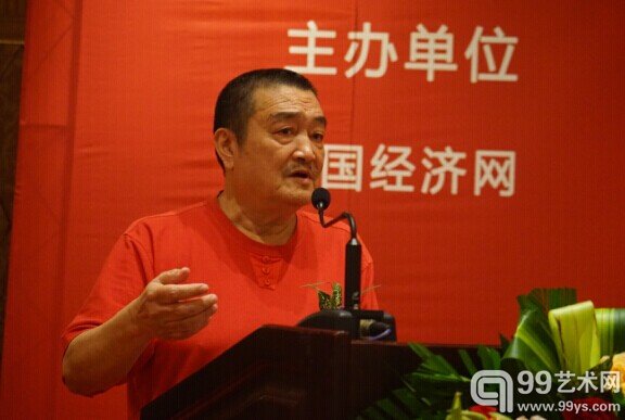 中国艺术研究院博士生导师、中国画评委陈绶祥