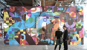 托比阿斯·瑞博格（Tobias Rehberger），由neugerriemschneider展出（展位b 16）