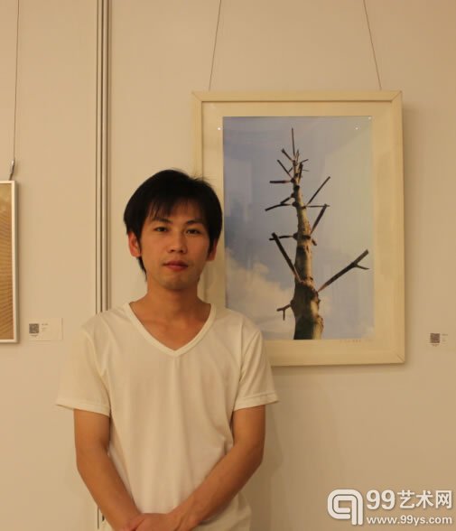 艺术家陈伟才接受99艺术网采访