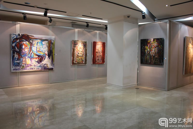 “一个人的相”展览现场