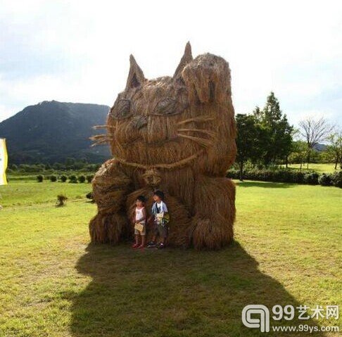 稻草雕塑