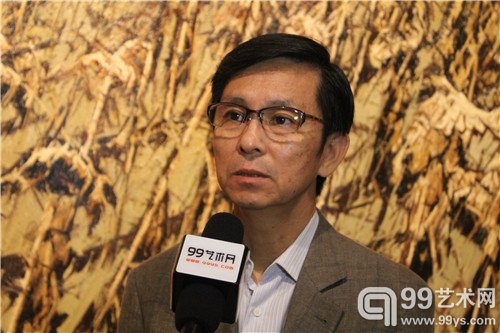 中国美术家协会副主席何家英接受99艺术网采访