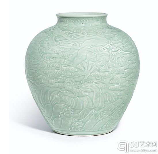 御海苍龙：乾隆御制粉青釉浮雕龙纹罐
