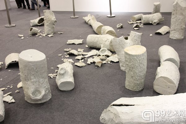 展览现场呈现作品