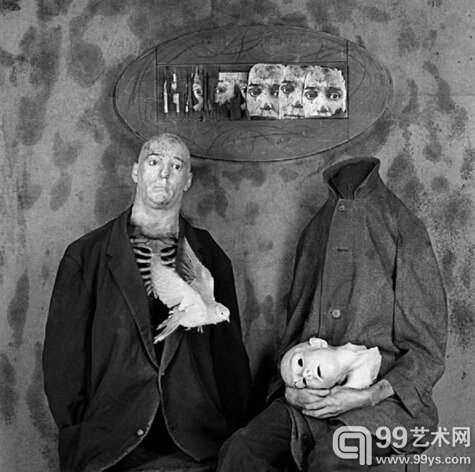 Liberation, Roger Ballen, 2011