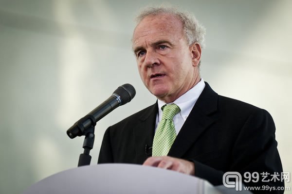 美国布罗德美术馆首任馆长迈克尔-拉什
