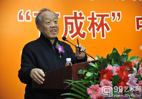 外交部原部长,中国外交学会名誉会长、中国国际友好联络会会长李肇星致辞