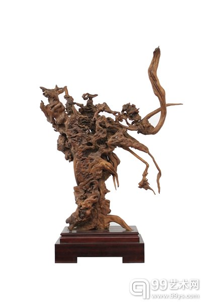 天乙文化艺术品广场“根朴玉润：钱国兴冯为钢雕刻艺术展”展品《越南红花梨暗香》