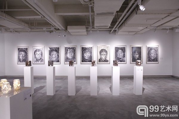 炭笔绘画：建筑界大师头像