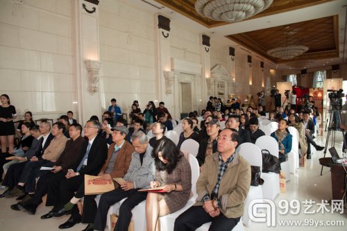 新闻发布会现场