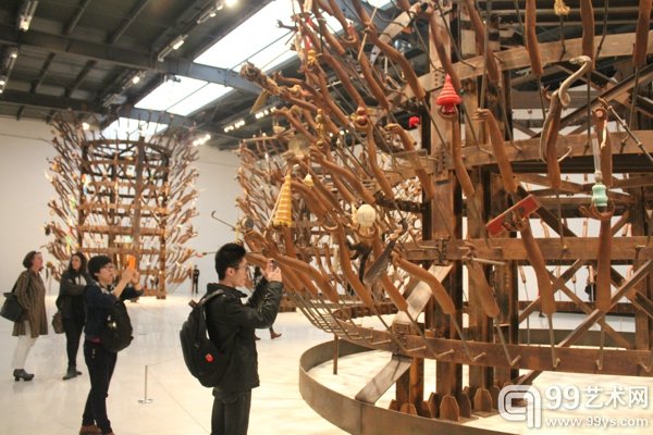 千手观音展出现场