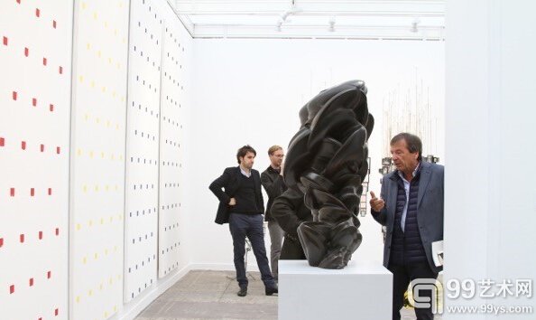 Marian Goodman画廊展位