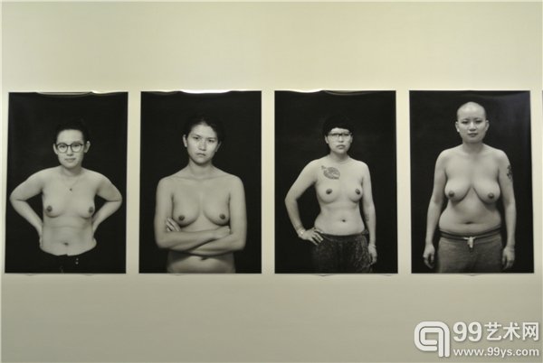 范西 女性肖像《正面》