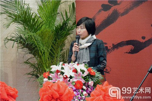 北京新绎爱特艺术发展有限公司总经理张杏兰主持开幕式