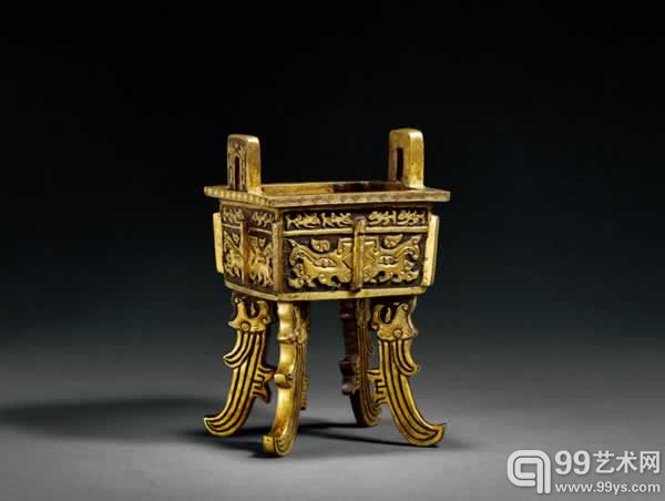 明晚期 胡文明制铜鎏金兽面纹文王方鼎 17.9cm. High