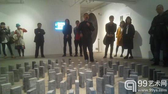 郭海平讲解作品《回归自然》