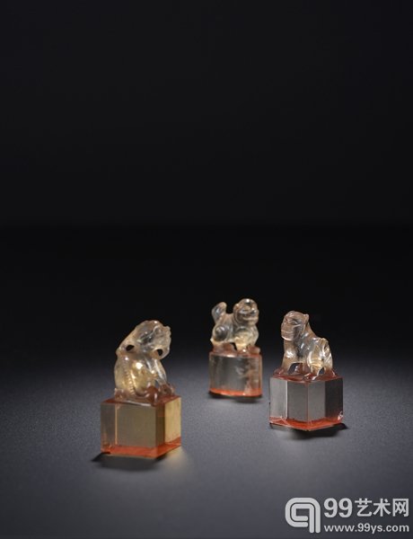 清乾隆 御制黄水晶“乾隆御笔”、“德日新”、“所宝惟贤”玺三方.JPG