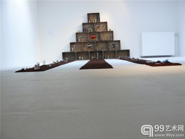 Ellen Sinzig作品 装置