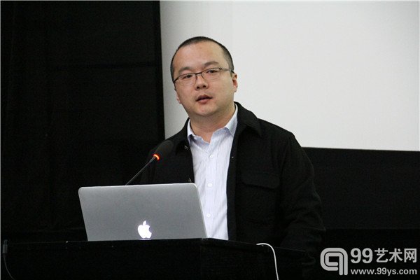 蓝庆伟先生（成都当代美术馆馆长）发言