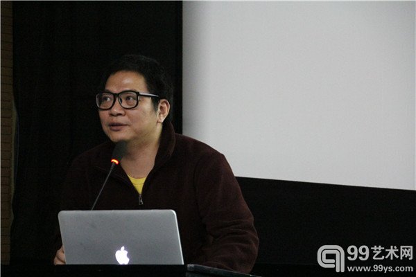 朱晔先生(独立艺术家与策展人)发言