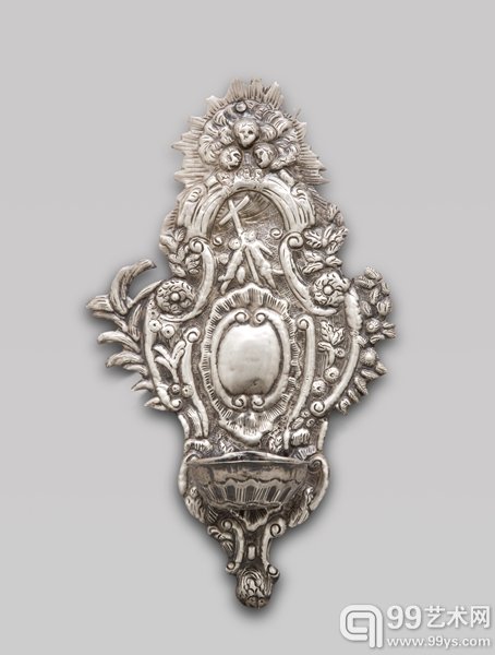 圣水池,18世纪,錾花,凸纹压花,熔铸,25×14.7×5.5cm.jpg