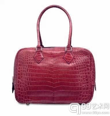 拍品编号3610雾面H红色尼罗鳄鱼皮28公分PLUME包附钯金配件爱马仕；2001年港币50,000-70,000美元6,500-9,000此拍品拍卖收益将全数拨捐慈善机构