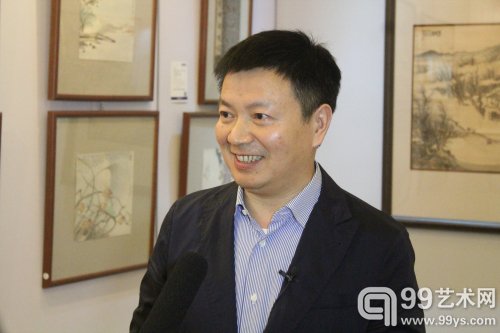 华辰2014秋拍预展现场：甘学军接受采访