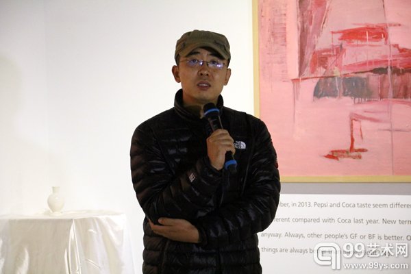 策展人刘寇在开幕式中致辞