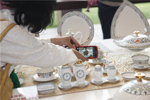 2014APEC首脑用瓷展