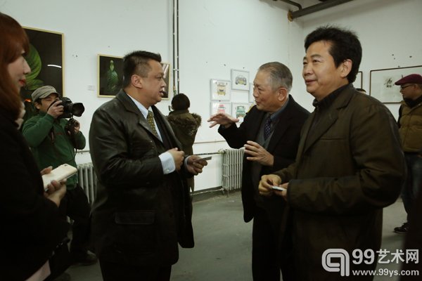 玻璃市州皇储、马艺博主席拿督沈哲初先生与中国美术馆副馆长