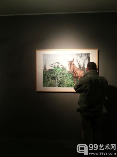 “水流镌心·陈流水彩画展”亮相清华美院美术馆