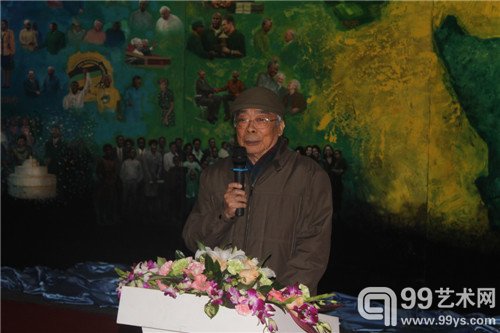 原中国油画学会副会长、中央美术学院教授闻立鹏先生致辞