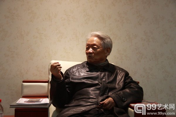 郭公达在研讨会上发言
