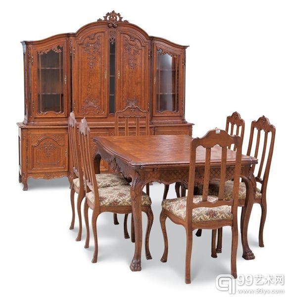 比利时橡木雕刻镂空餐厅家具一套