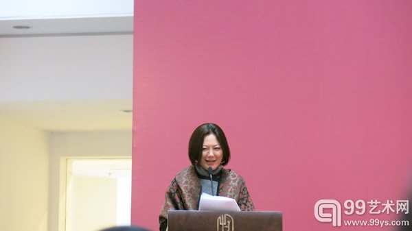 主持人
