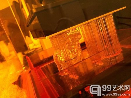 用3D打印精准复制维多利亚时代经典雕塑