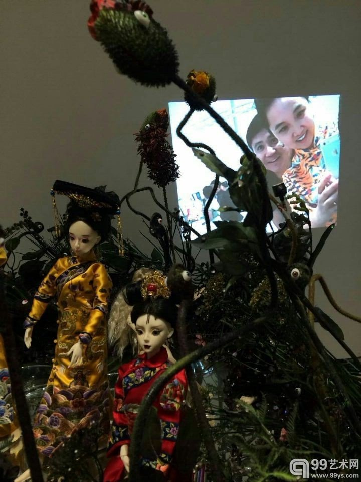 作品《天使娃娃》局部