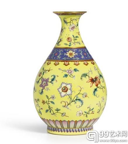 黄地洋彩轧道锦地折枝洋花玉壶春瓶