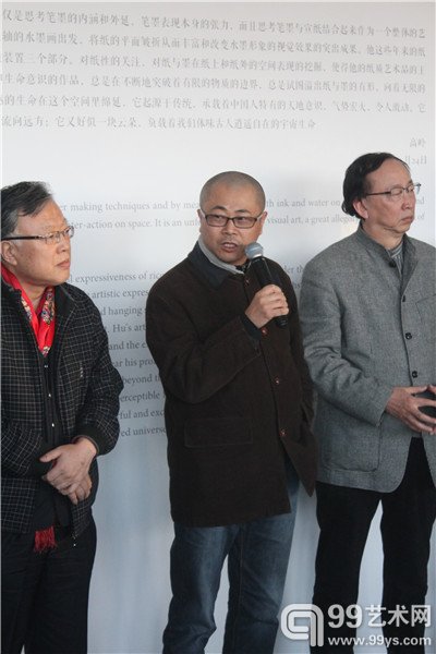 本次展览的策展人,著名艺术批评家高岭先生致辞