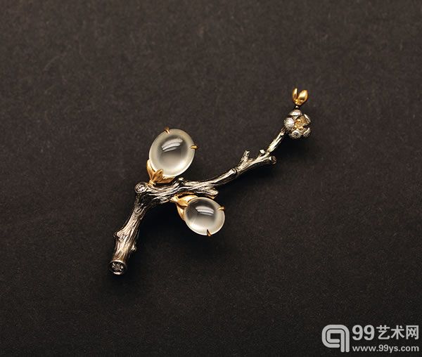 刘明明 《梅枝俏》胸针