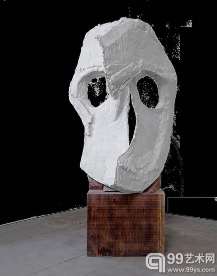thomas houseago,月亮面具(2个面),2011 ©2014 thomas houseago/艺术家权益社会(ars),纽约/adagp,巴黎。由多米尼克·莱维画廊提供