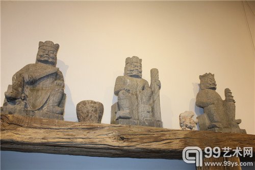 猿抱子艺地