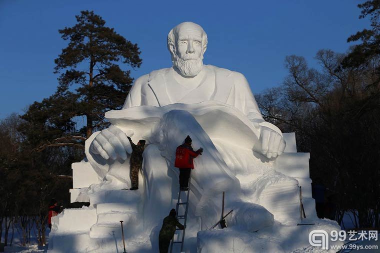 2015年哈尔滨冰雪节，令人印象深刻的巨型雕塑！