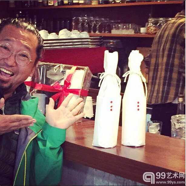 村上隆在Instagram上贴出的照片