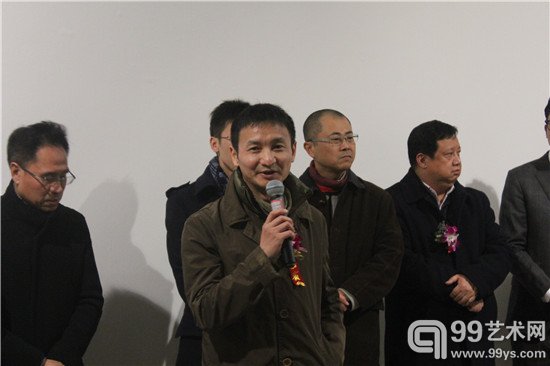 策展人杨卫先生致辞