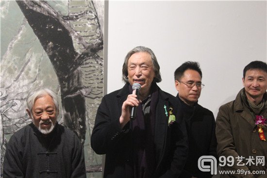 著名批评家贾方舟致辞