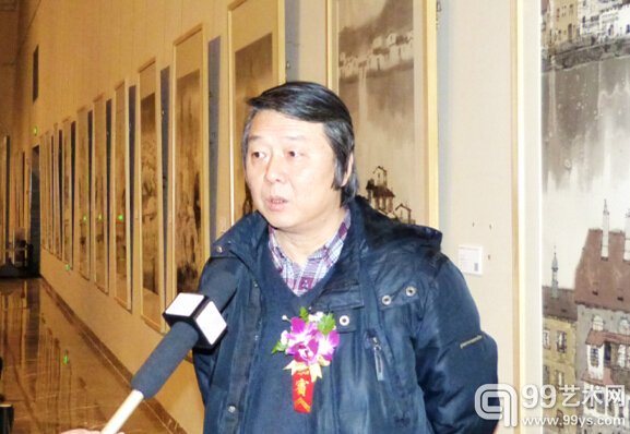 中国美协办公室主任刘建接受采访