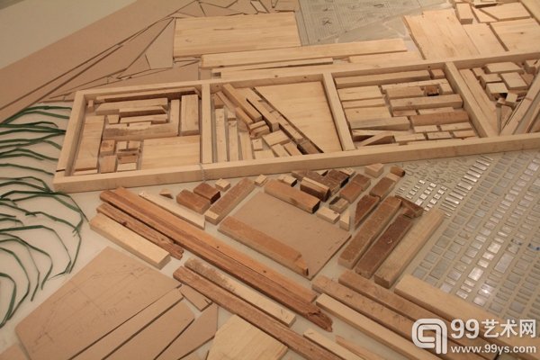 展览现场的作品材料局部